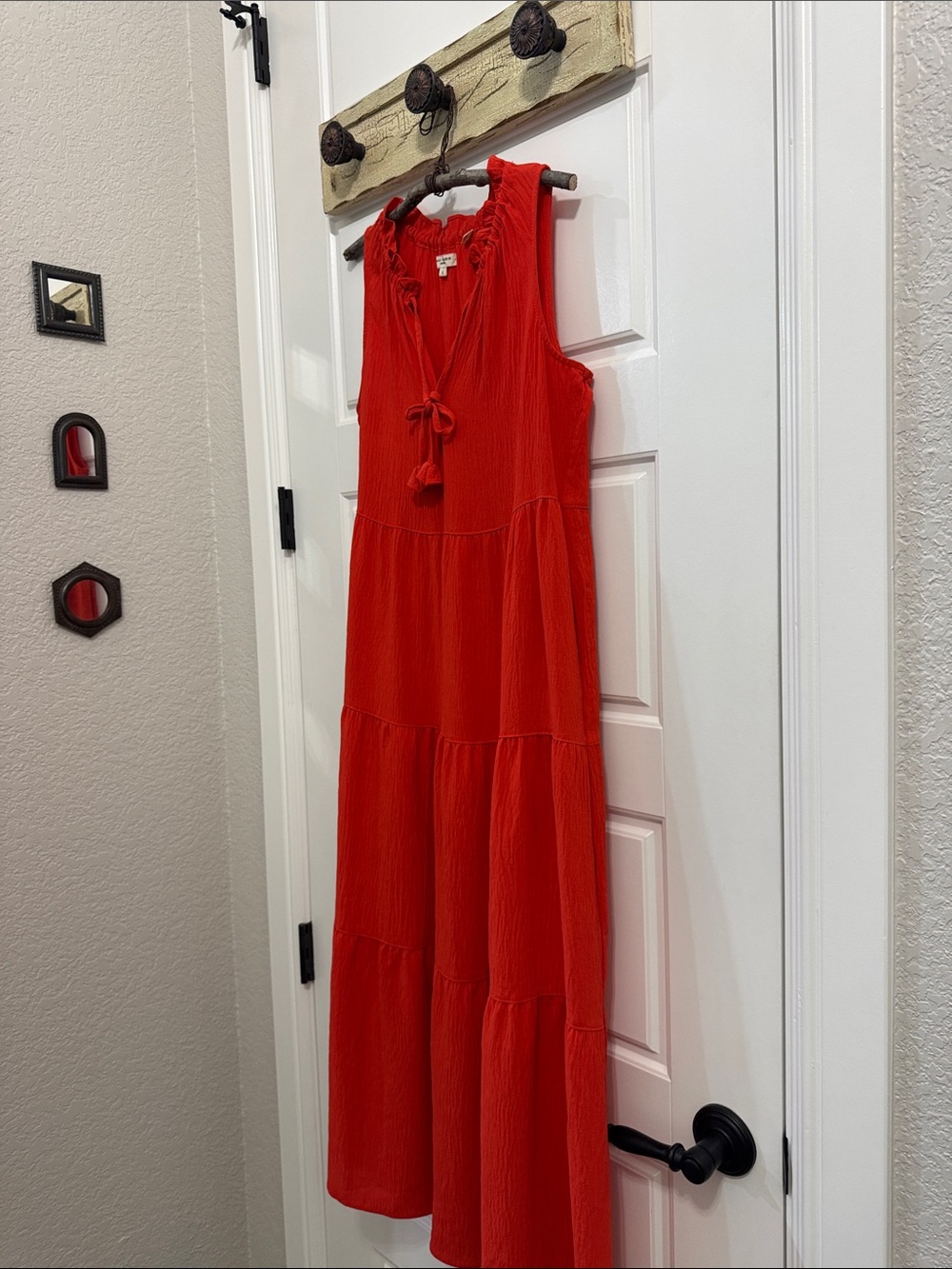 Max Studio Orange Sleeveless Tie-Neck Tiered Maxi Dress with Pockets - Picture 5 of 8